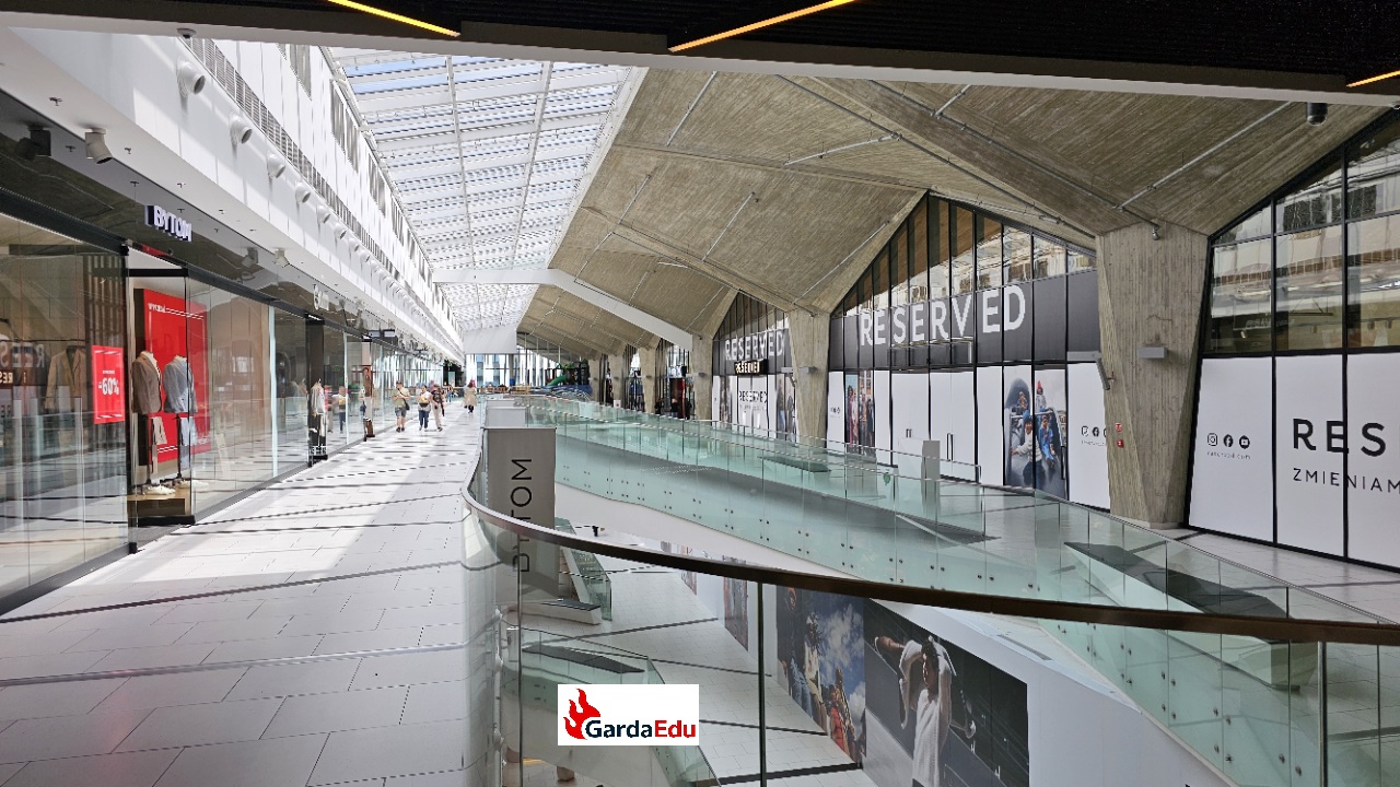 24.03.2026- WEBINAR Projektowanie przebudowy małych i średnich lokali w centrach handlowych – ochrona przeciwpożarowa